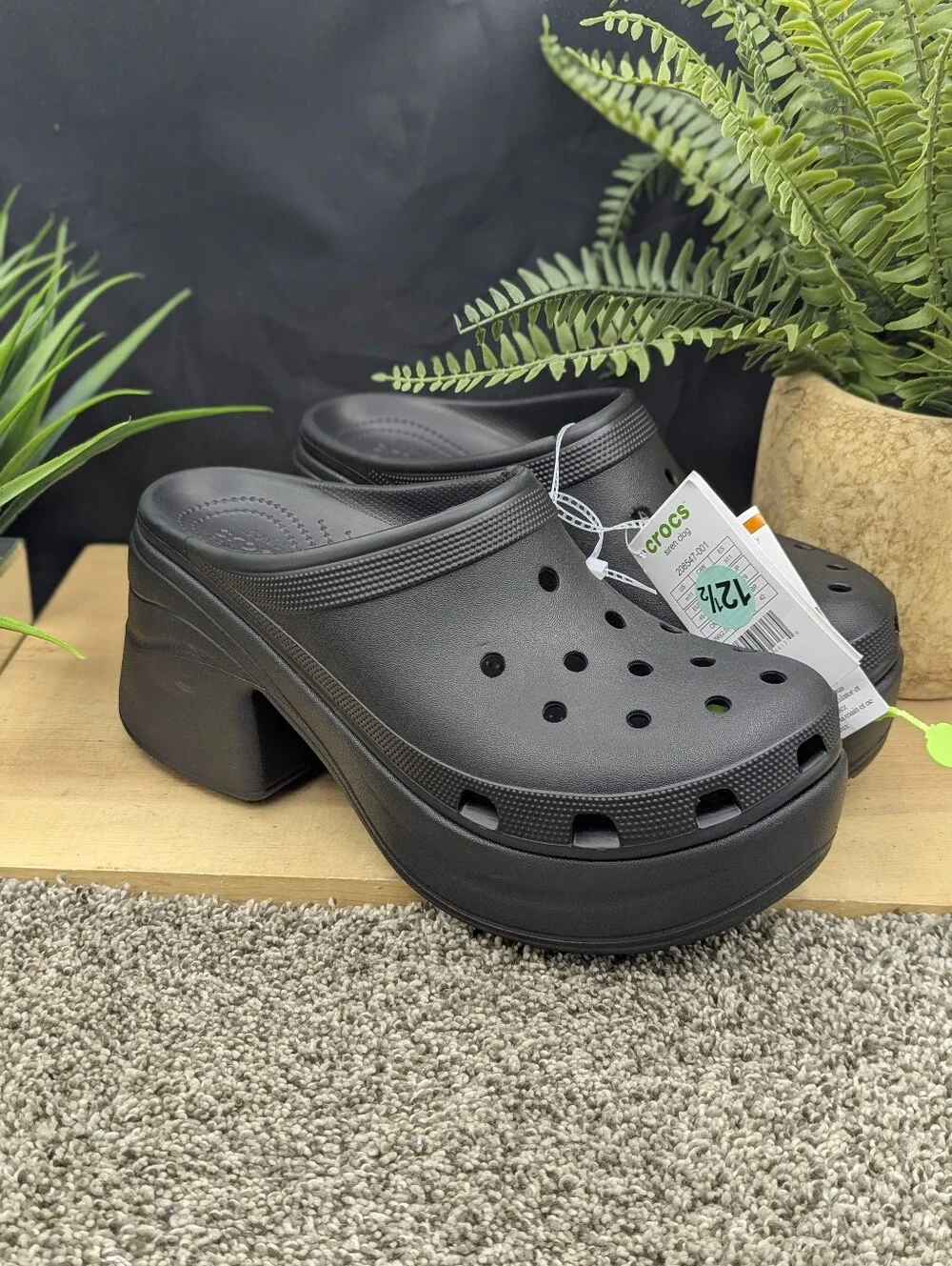 Crocs Siren Slip In Platform Men's Size 11Heeled Sandals Casual Comfort Shoes